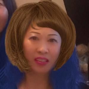 Meet your Posher, Vicky